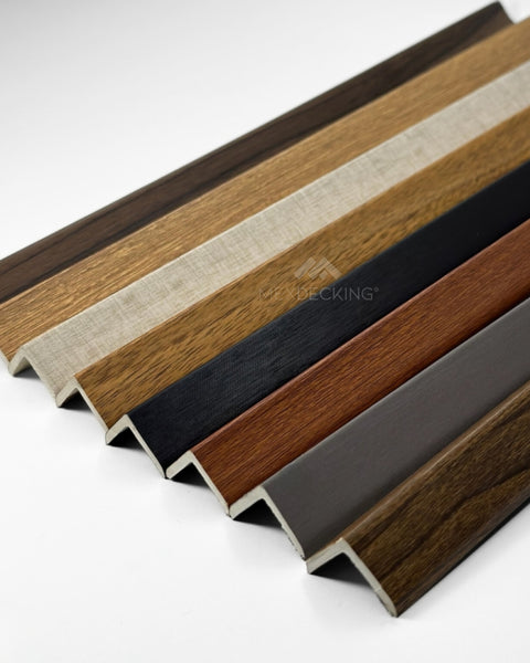 Esquinero Interior 2cmX2.90m. -Cedro