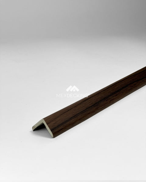 Esquinero Interior 2cm x 2.90m. - Nogal